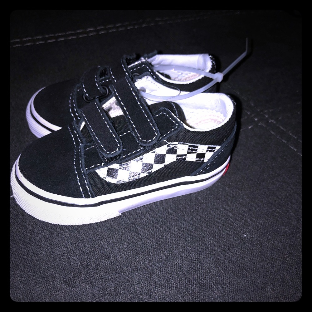Low top toddler Vans Size 3.5C